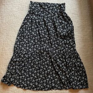 Madewell XS Tiered Midi skirt